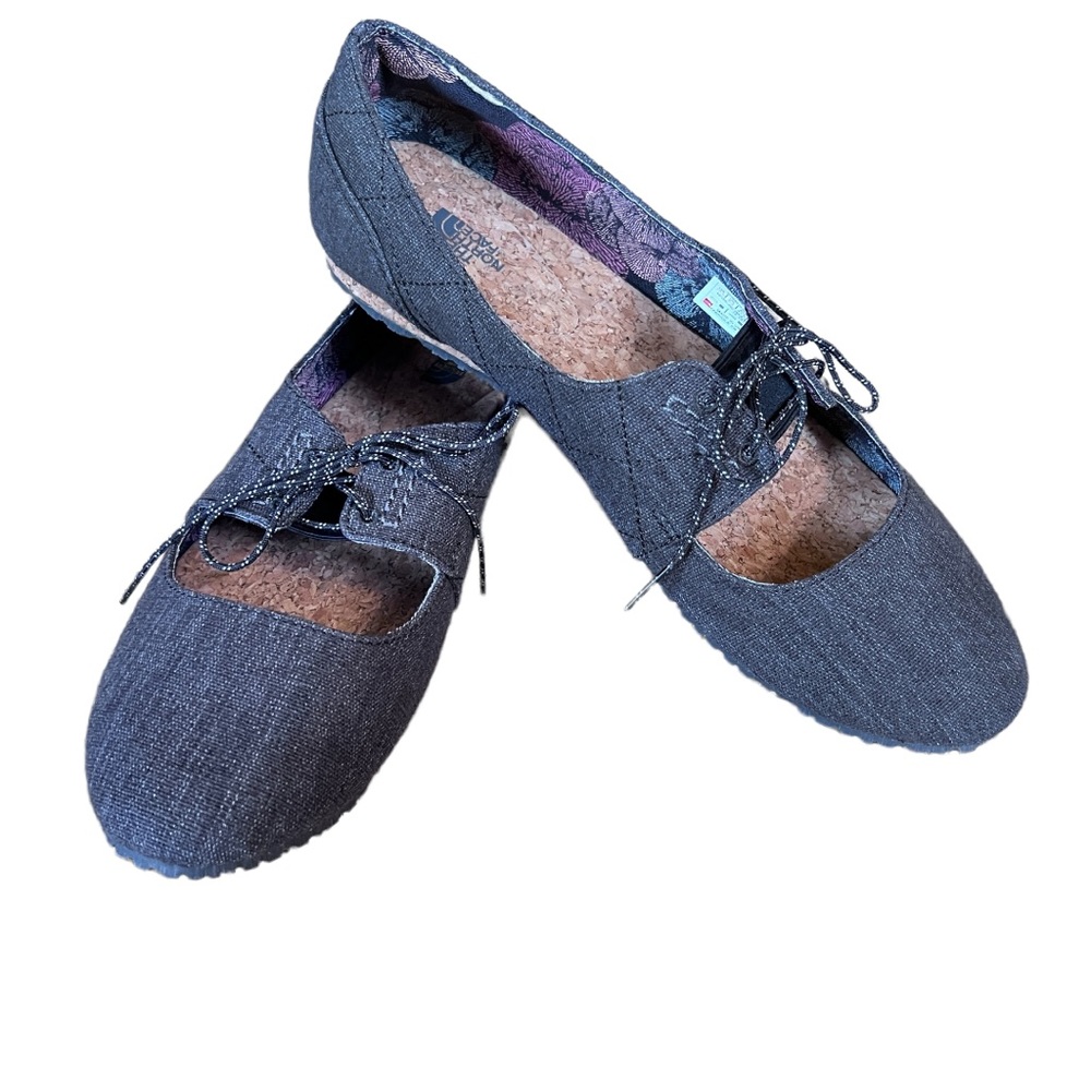 THE NORTH FACE STORM TR WATERPROOF SHOES WOMEN'S LIKE NEW Sz 10.5 US